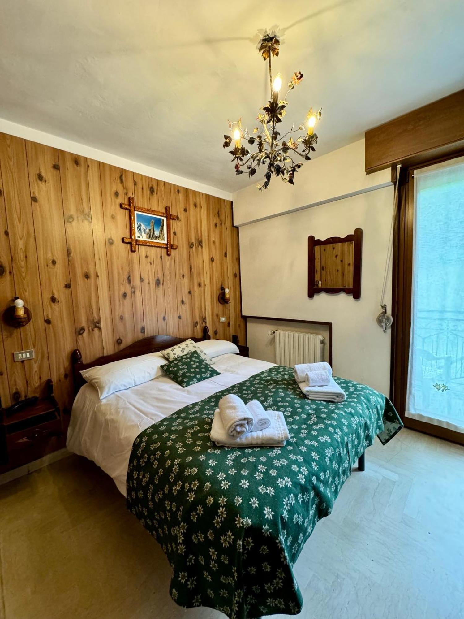Hotel Edelweiss Лимоне Пиемонте Екстериор снимка