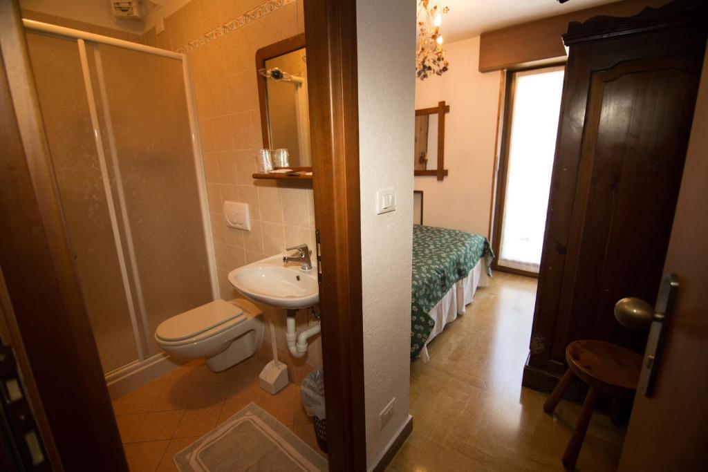 Hotel Edelweiss Лимоне Пиемонте Екстериор снимка